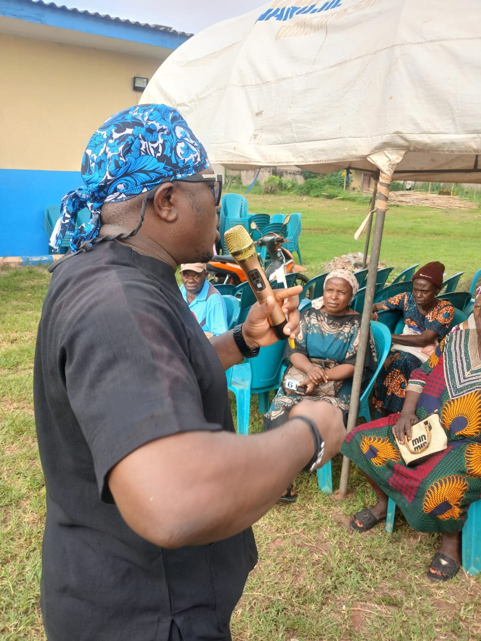 Uromi Outreach — CDAN faculty and team at work (Photo 57)